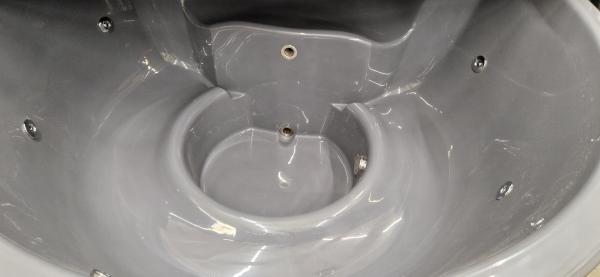 Hot Tub Fiberglass mit inkl/Holzofen und Luxusausstattung, Thermo Deckel, LED Lichter